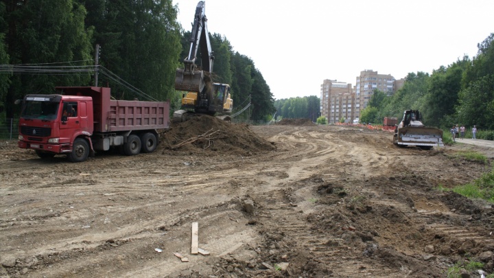 В Екатеринбурге на два года перекроют дорогу, против которой воевали местные жители