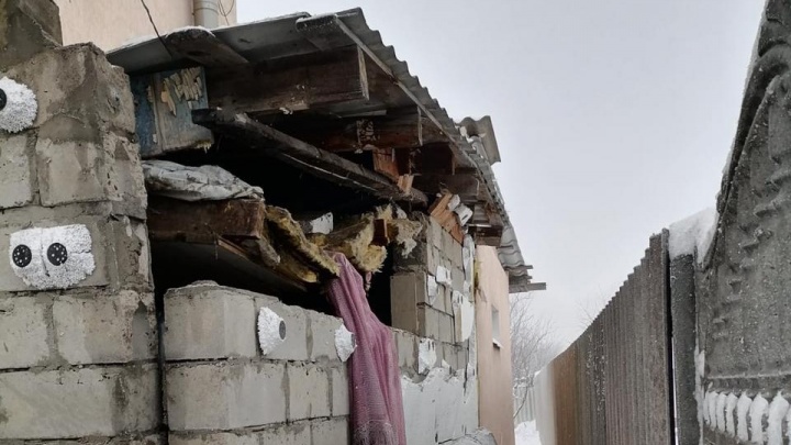 Смотрим, что осталось от частного дома после взрыва электрического котла под Волгоградом