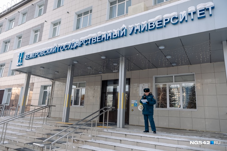 Пока неизвестно, когда начнется приемная комиссия и обучение Пока неизвестно, когда начнется приемная комиссия и обучение