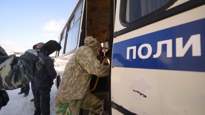 В топе кражи и наркотики: в полиции Екатеринбурга подробно рассказали о преступности среди мигрантов