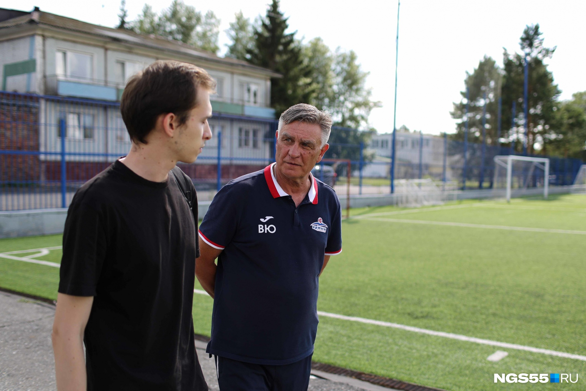 У специалиста были хорошие отношения с Валентином Ивановым — известным советским футболистом, а позже и тренером