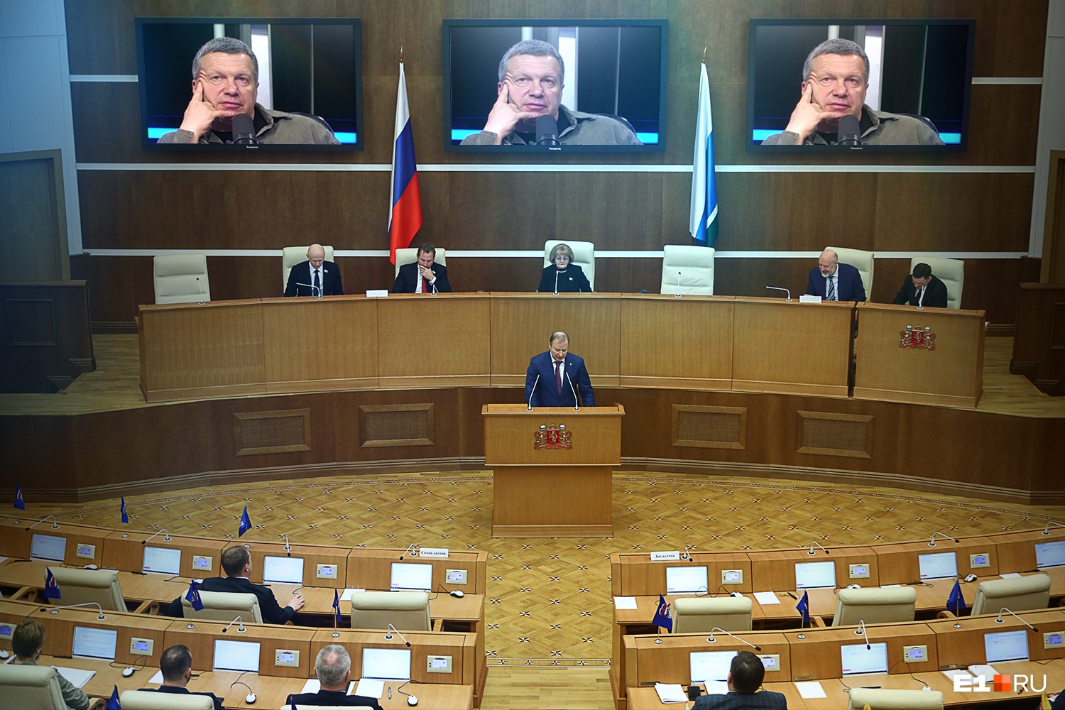 «Оскорбило выражение "мерзотная либерота"»: свердловские депутаты нажаловались на Соловьева его начальнику