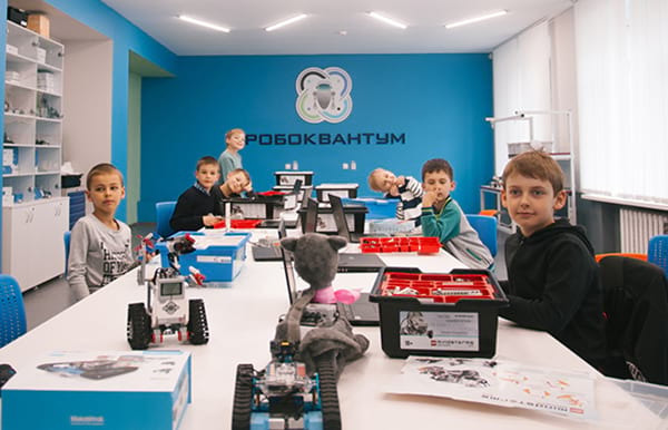 Детский технопарк «Кванториум» — федеральная сеть детских технопарков, где дети от 5 до 18 лет получают дополнительное образование