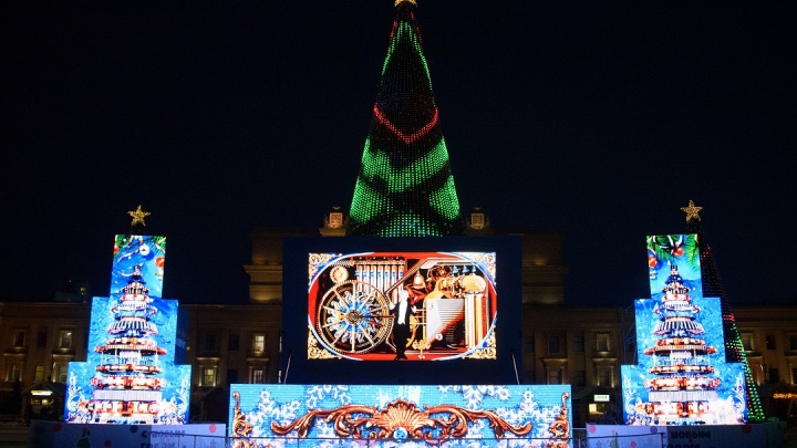 «Действительно сказка какая-то»: любуемся новогодней площадью Куйбышева
