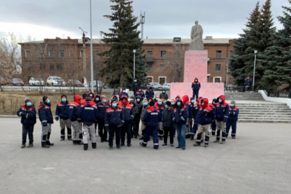 В руководстве компании «Синостил» подтвердили, что бастующие китайские рабочие хотят улететь домой В руководстве компании «Синостил» подтвердили, что бастующие китайские рабочие хотят улететь домой