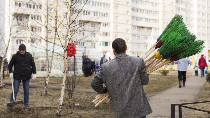 Город должны убирать не только коммунальщики: список адресов, где пройдут субботники в Ярославле