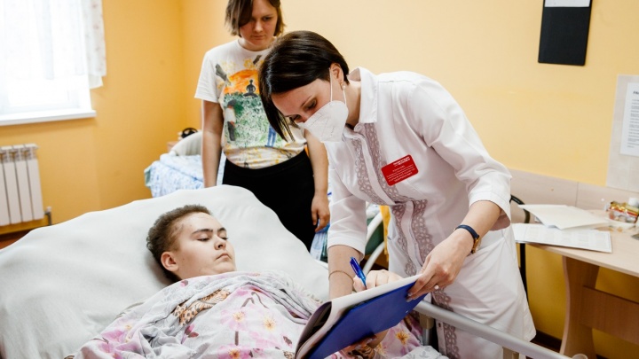 В Екатеринбурге 18-летний парень чудом выжил после ДТП, но остался парализованным