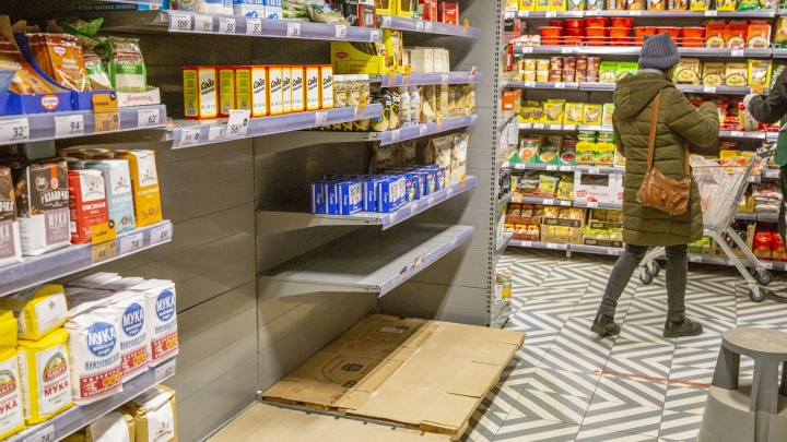 Вслед за сахаром начались проблемы с солью и гречей: антимонопольщики нашли нарушения в магазинах Ярославля