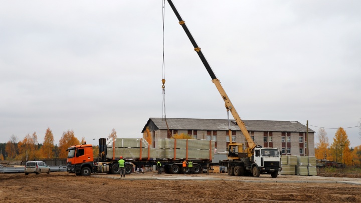 С жильем и теплым гаражом: в Архангельской области возведут новую базу для лесозаготовителей