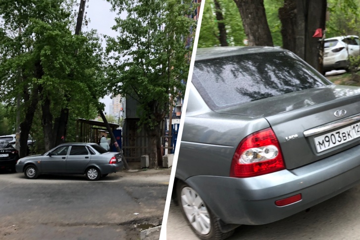 Пешеходы возмущены поведением водителя Пешеходы возмущены поведением водителя