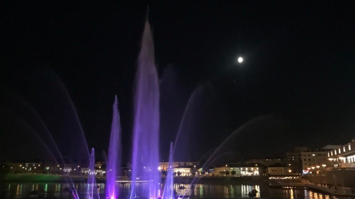 «Без слёз не взглянешь»: в Казани заменят световой фонтан на Кабане