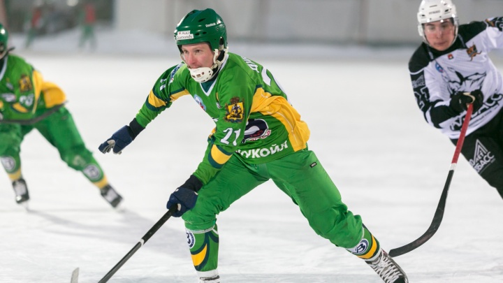 «Водник» вышел в финал чемпионата России по хоккею с мячом