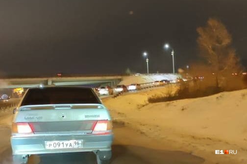 Раньше светофор был отключен и заторов не происходило Раньше светофор был отключен и заторов не происходило