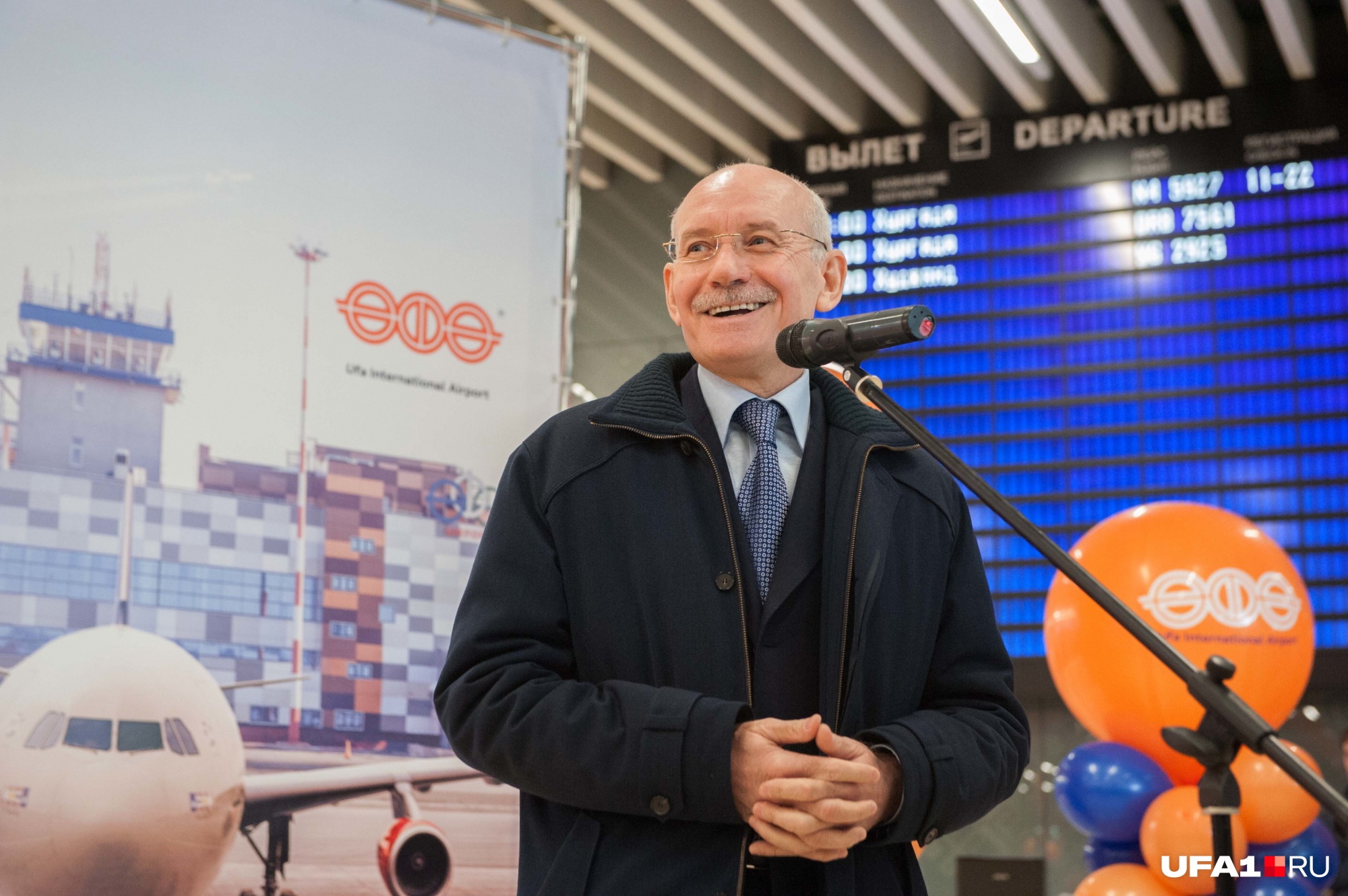 Глава Башкирии Рустэм Хамитов на открытии нового международного терминала в аэропорту Уфы, 2018 год
