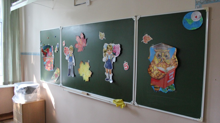 Школа Сургута с треснувшей стеной и полом примет учеников 1 сентября