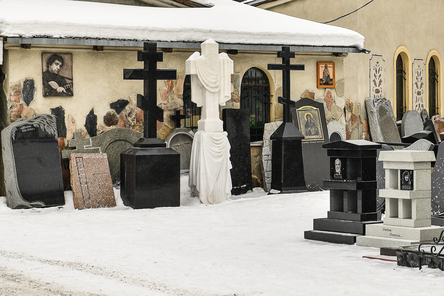 Не хватает места для могил: депутаты решили расширить кладбище на окраине Екатеринбурга