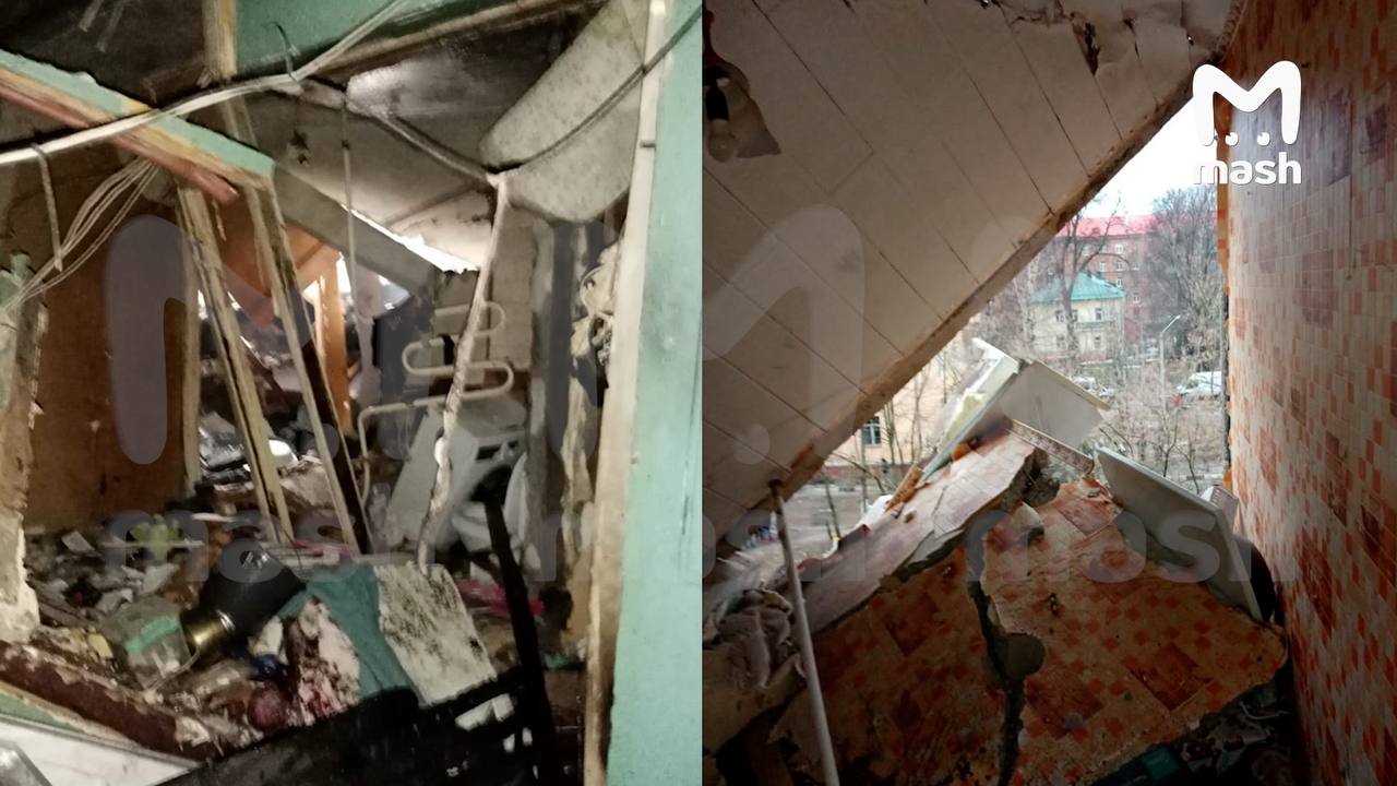 Завалы, которые остались после взрыва в одной из квартир пятиэтажки 