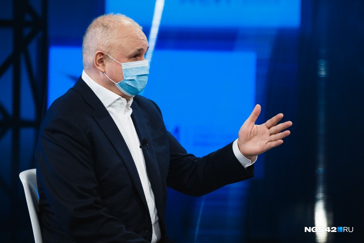 Глава региона дал понять, что закрытие доступа в общественные места должно побудить человека поставить прививку Глава региона дал понять, что закрытие доступа в общественные места должно побудить человека поставить прививку