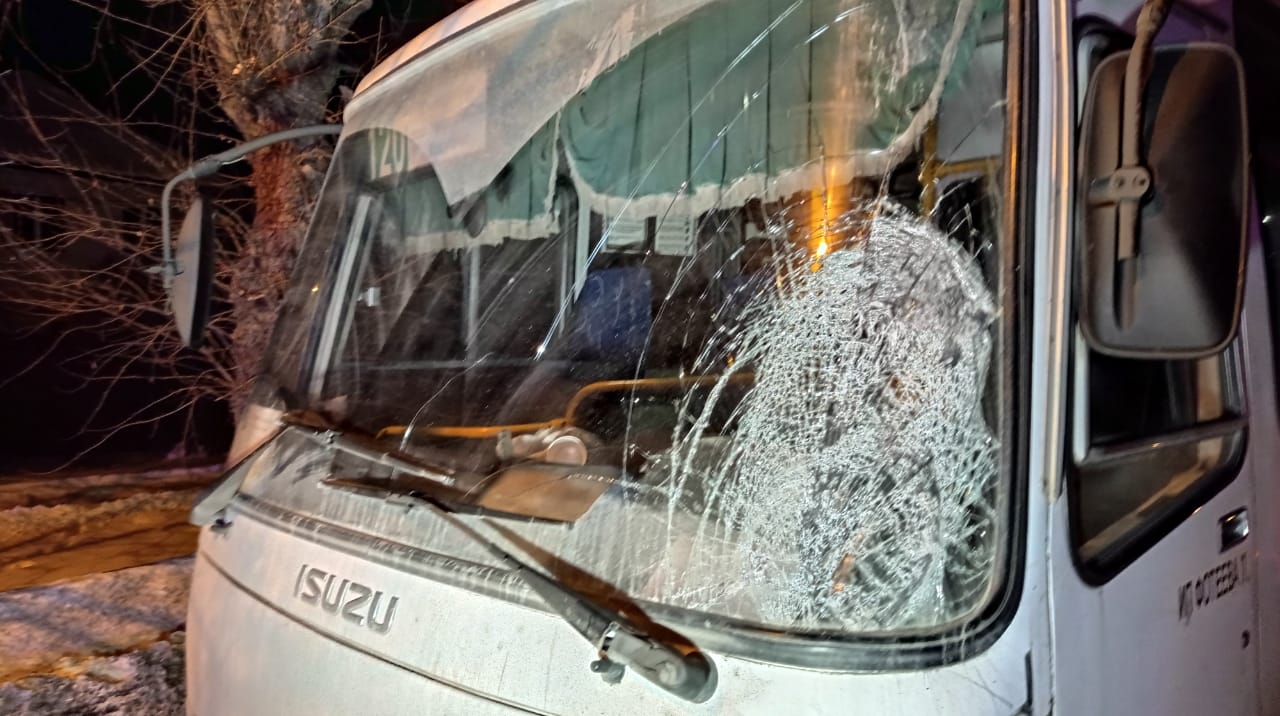 Водитель автобуса, сбивший насмерть человека в Екатеринбурге, рассказал, как случилось ДТП