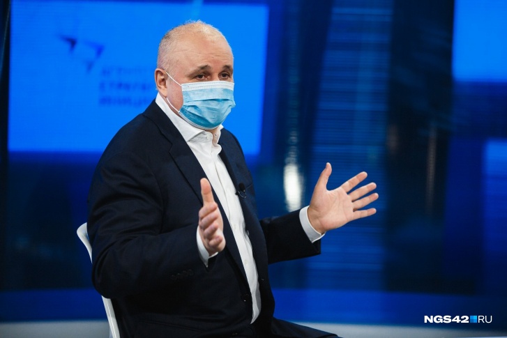 Губернатор сам недавно второй раз переболел после заражения Губернатор сам недавно второй раз переболел после заражения