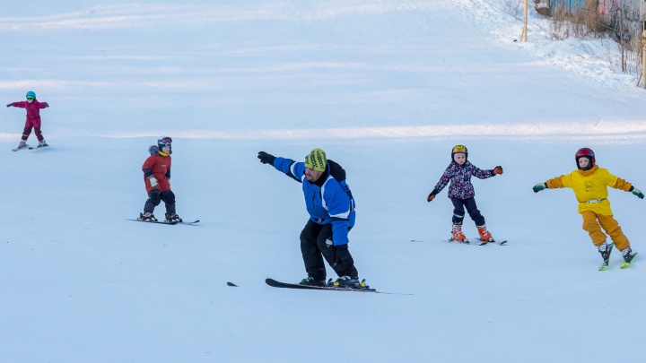 «Здесь вставали на лыжи именитые чемпионы России»: знаменитую «Блинку» в Академгородке хотят закрыть из-за долгов