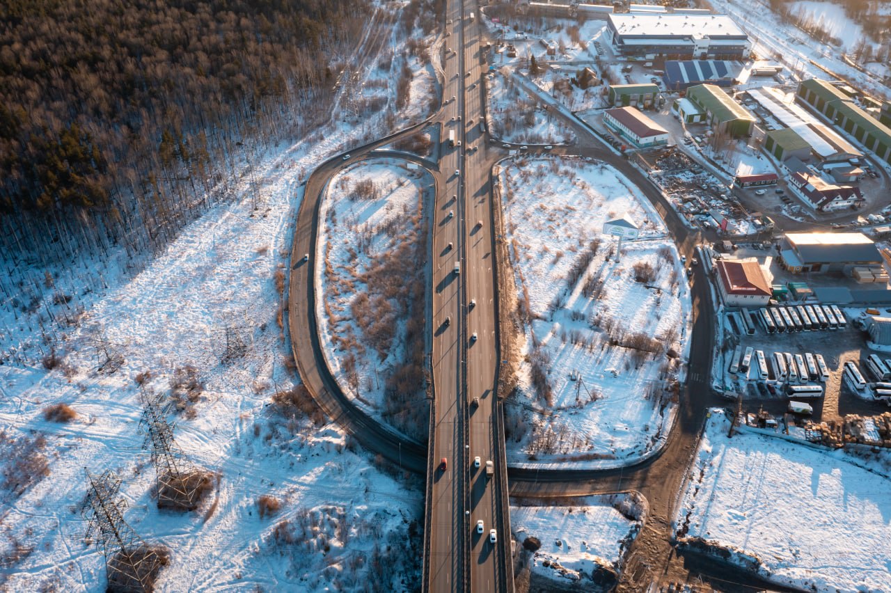 Участок Колтушского шоссе от проспекта Косыгина до КАД зимой