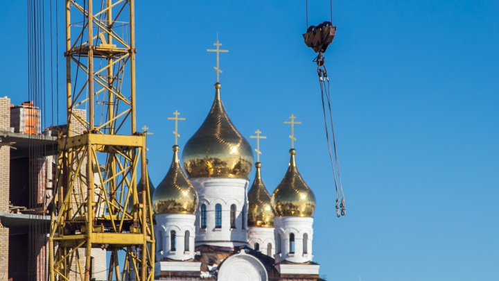 В Архангельск приедет патриарх Кирилл. К его прибытию набирают волонтеров