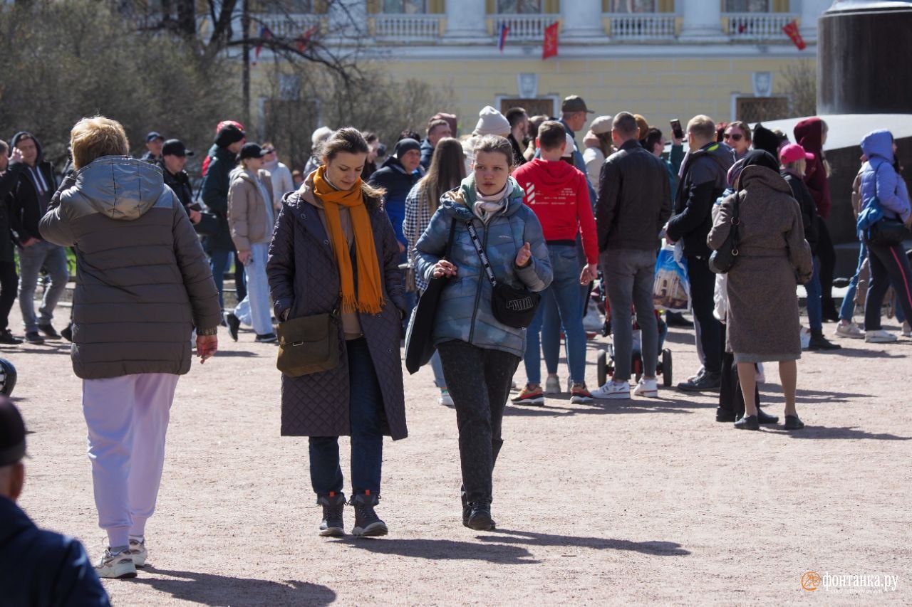 Петербург вышел гулять на Первомай