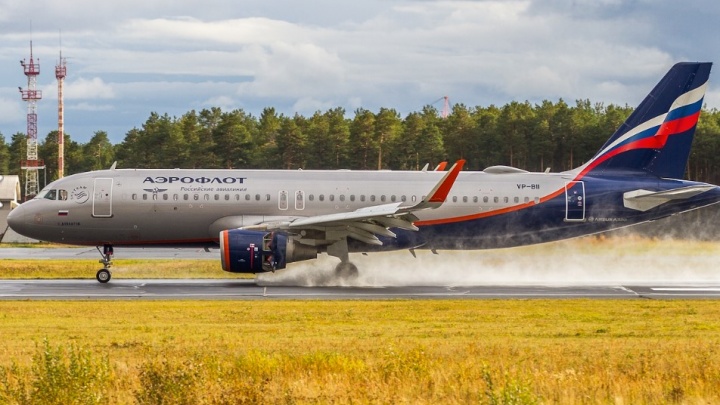 «Аэрофлот» остается: авиакомпания приняла решение продолжить полеты из аэропорта Сургута
