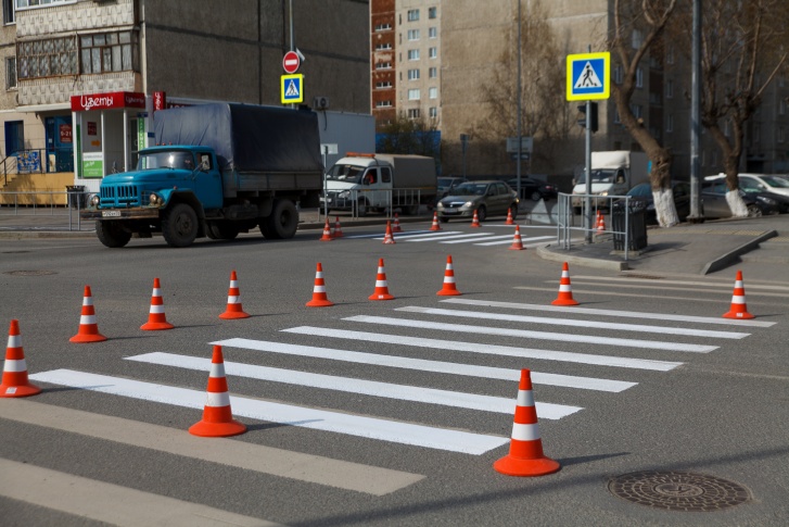 Точная дата, когда в Тюмени вновь обновят, а где-то даже и нанесут, новую разметку, пока неизвестна. Пока есть только новый подрядчик Точная дата, когда в Тюмени вновь обновят, а где-то даже и нанесут, новую разметку, пока неизвестна. Пока есть только новый подрядчик