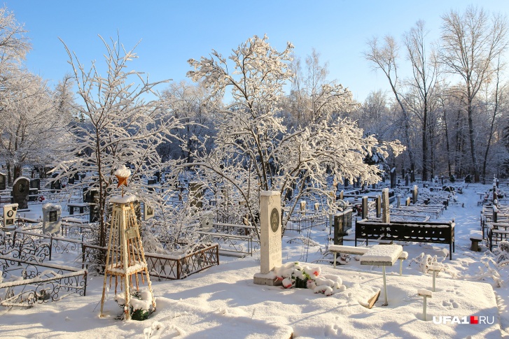 Южное кладбище считается одним из основных в Уфе