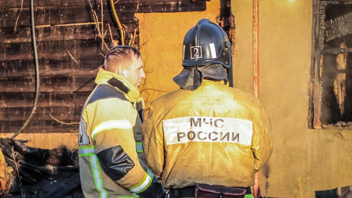 Прокуратура начала проверку из-за пожара в гостинице в Кузбассе