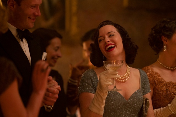 В сериале «грязную герцогиню Аргайл» сыграла актриса Клер Фой В сериале «грязную герцогиню Аргайл» сыграла актриса Клер Фой