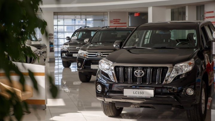 Омский центр медицины катастроф заказал Toyota Land Cruiser за 4,5 миллиона. На нем обещают возить пациентов