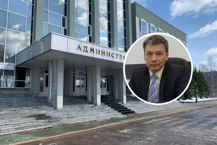 Владимир Астраханцев ушел с поста главного архитектора, но остался в администрации города