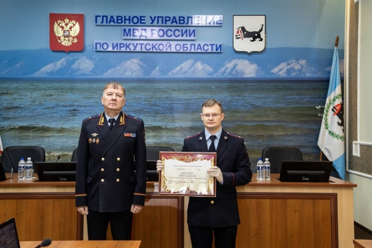 Геннадий Корниенко — слева
