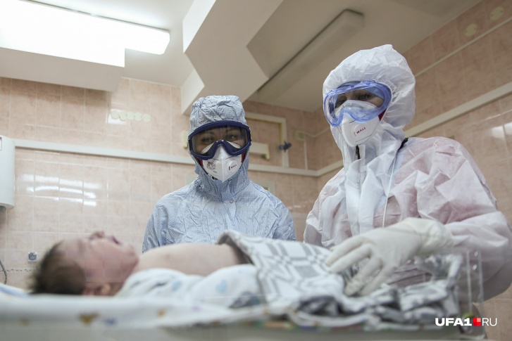 В режиме ковид-госпиталя Демский роддом работает почти два года В режиме ковид-госпиталя Демский роддом работает почти два года