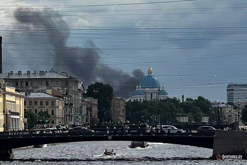 Обводный канал 12. Красный треугольник Санкт-Петербург. Обводный канал 23. Обводный канал 136 красный треугольник. Места в Питере.