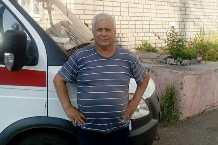Николай Сибрин проработал на скорой помощи 26 лет Николай Сибрин проработал на скорой помощи 26 лет