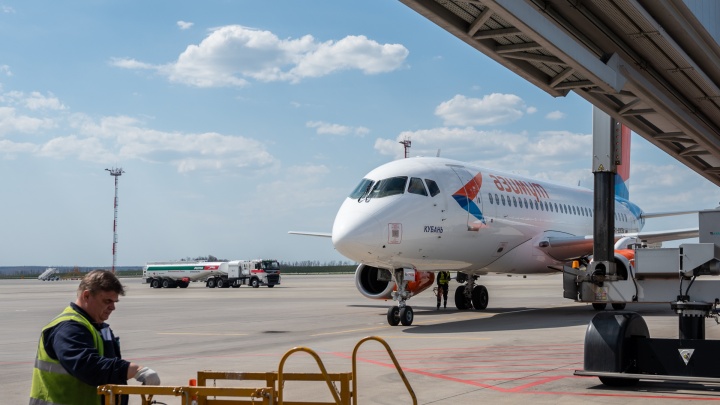 «Азимут» возобновляет рейсы из Москвы в Стамбул