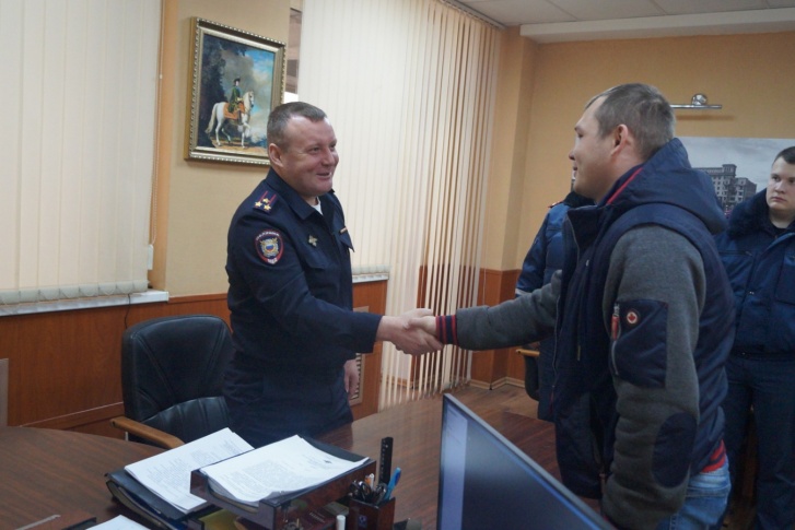 Командир полка ДПС полковник полиции Александр Гайде лично извинился перед автомобилистом
