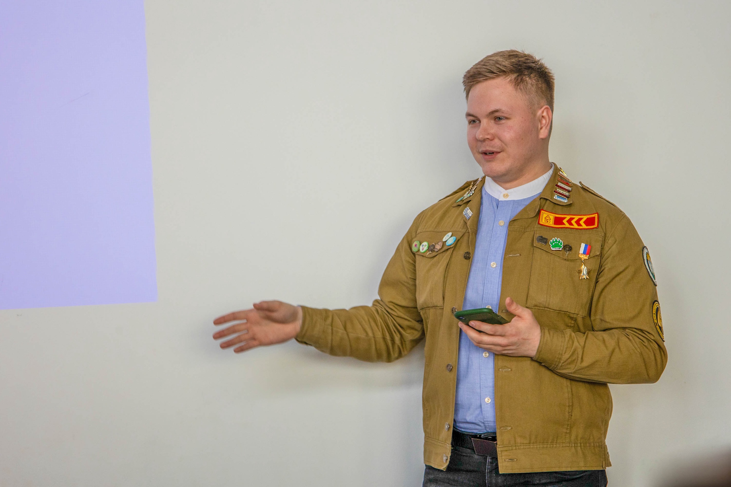 В прошлом году Олег Попов занял должность куратора студенческих отрядов в Арктической зоне Центрального штаба в Центральном штабе