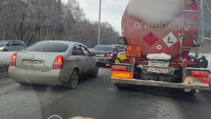 ДТП на Бердском шоссе спровоцировало пробки из Бердска в Новосибирск