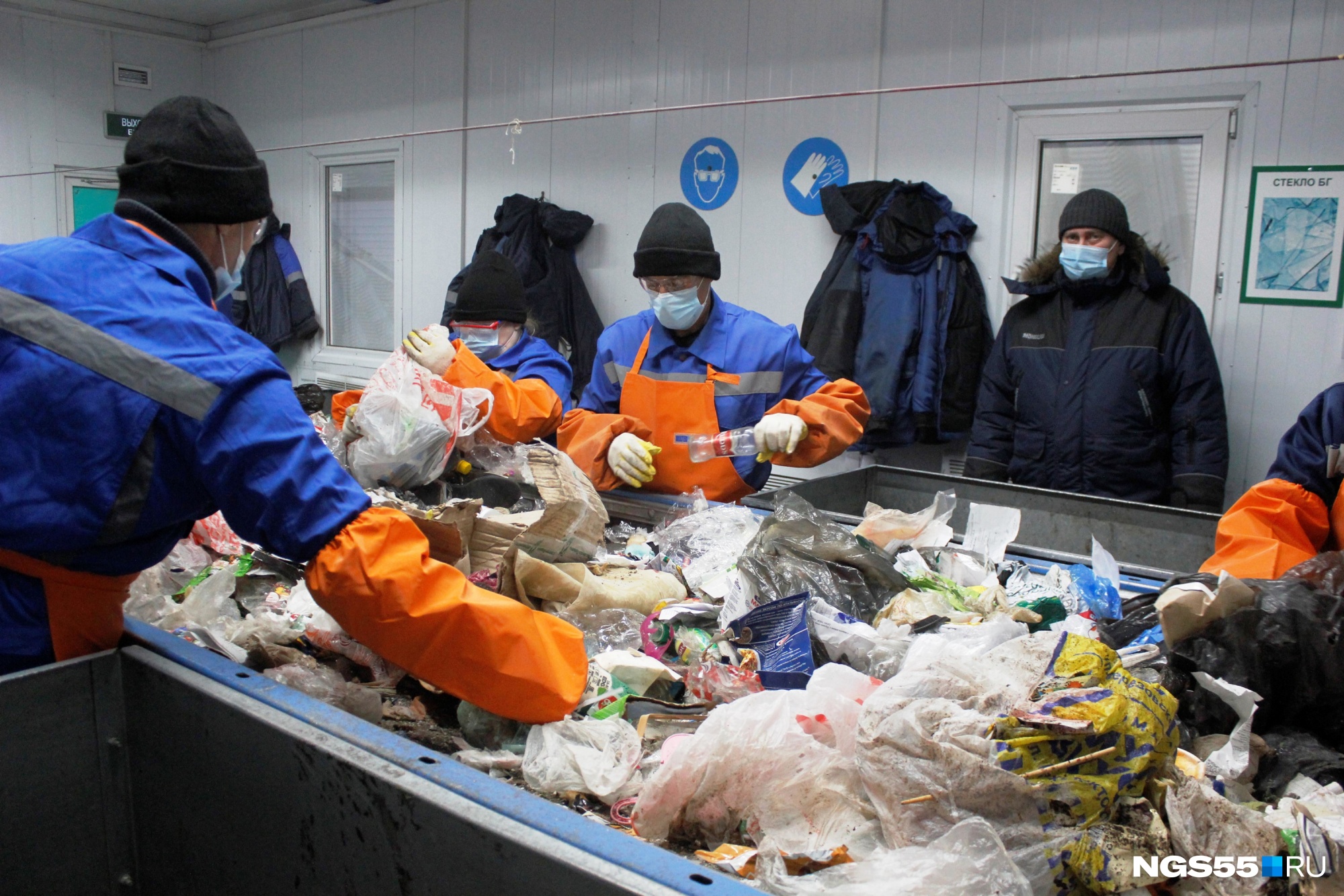 Четыре комплекса для переработки мусора построят в Иркутской области