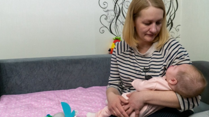Жители России собрали 121 миллион рублей на лечение для маленькой северодвинки Вики Снегиревой