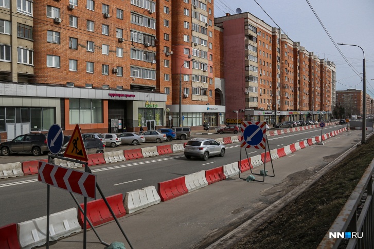 Движение полностью перекроют только на улице Максима Горького — на участке от улицы Ошарской до площади Свободы Движение полностью перекроют только на улице Максима Горького — на участке от улицы Ошарской до площади Свободы