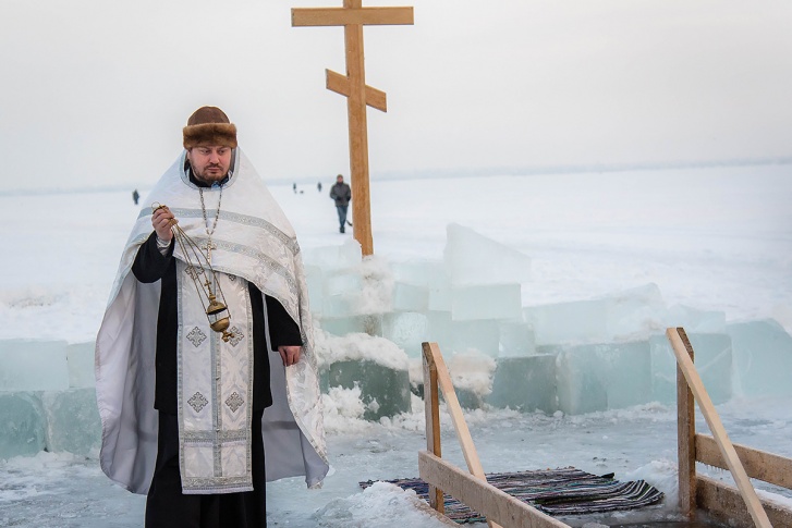 Крещенские купания на водоемах Югры зависят от толщины льда Крещенские купания на водоемах Югры зависят от толщины льда