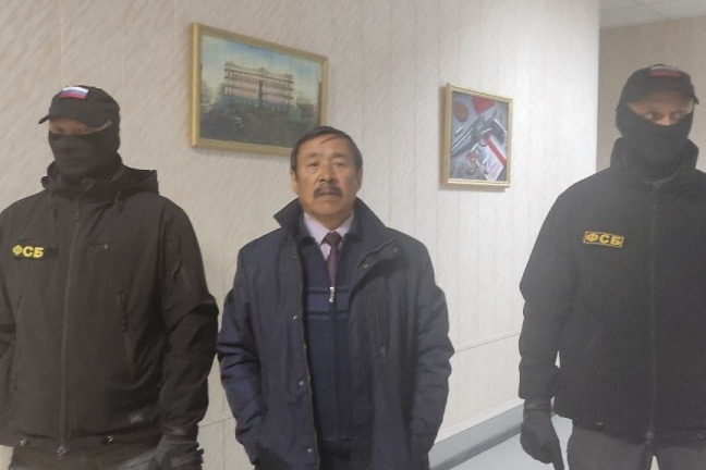 Главу Агаповского района отправили под арест по делу о взятке