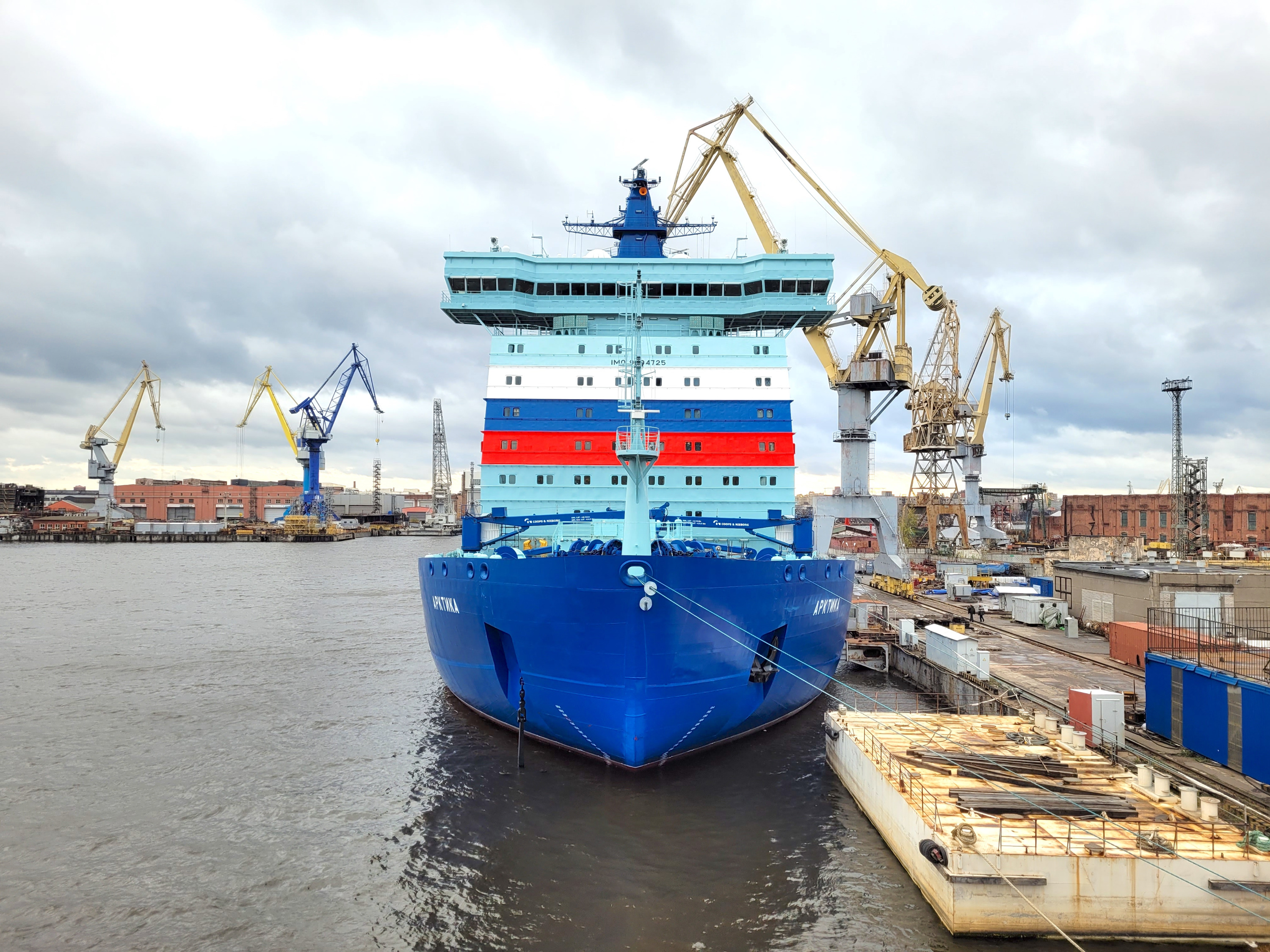 В ответе за всё. Атомфлот предъявил Балтийскому заводу 0,4 млрд за первое плавание «Арктики»