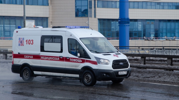 В Кузбассе дефицит медиков на скорой. Рассказываем, как устроена работа экстренной службы